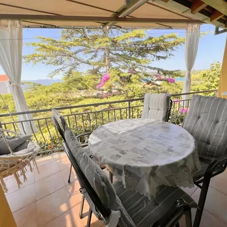 One Bedroom With Sea View 4 * Lovište